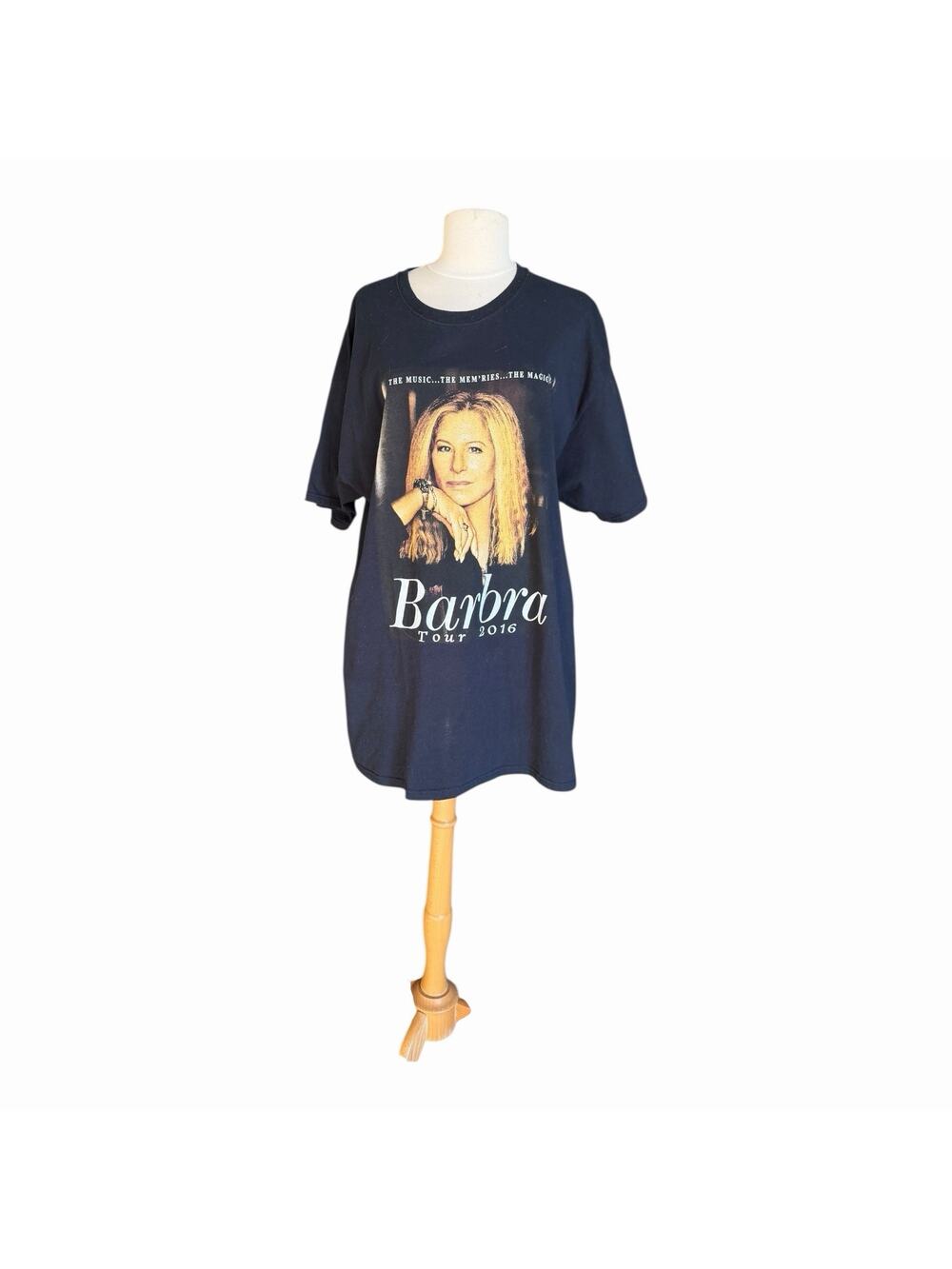 BARBRA STREISAND The Music The Mem'ries The Magic Tour 2016 Medium Black T-Shirt